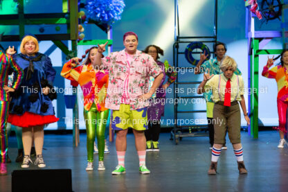 Walton Drama SpongeBob The Musical Production Photos - Digital Download - Image 15