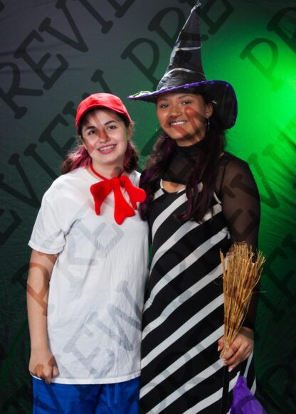 Shrek Character Photos - Image 40